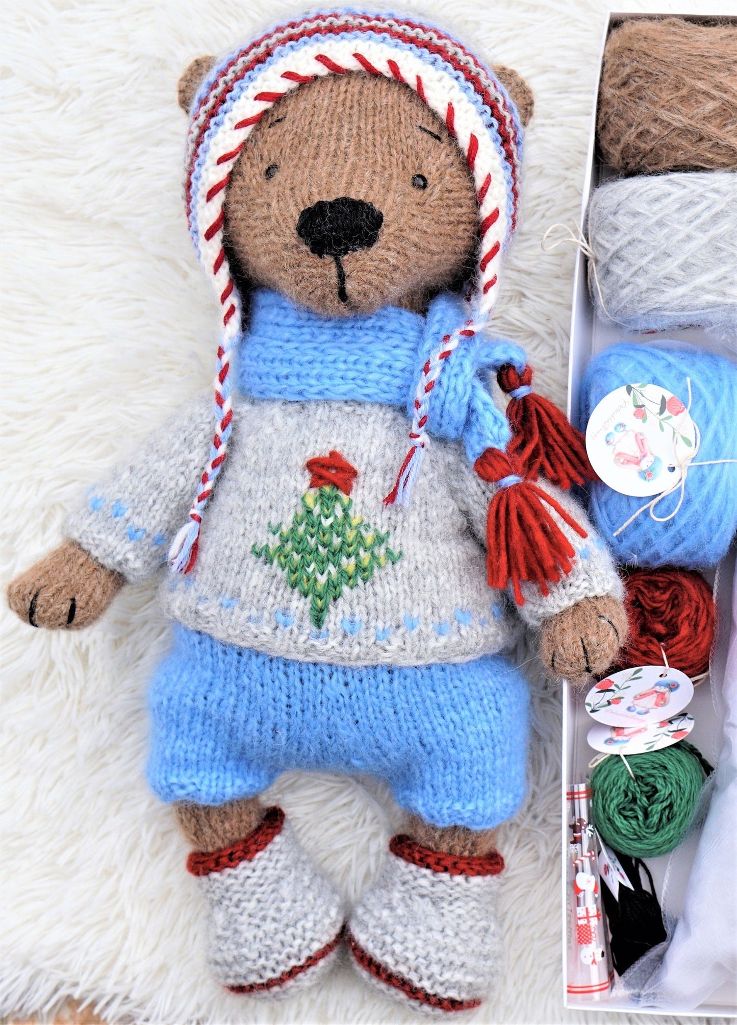 Clothes for Dolls Knitting Pattern