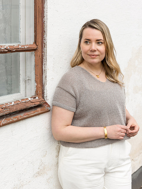 Short-Sleeved Tee Knitting Pattern