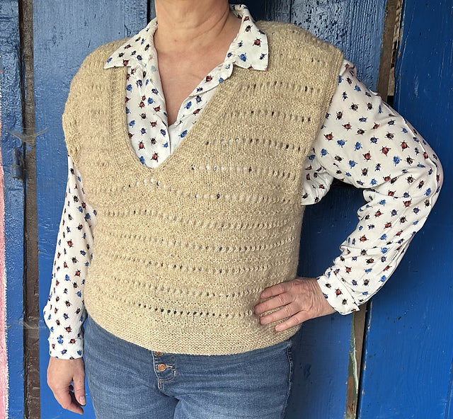 Textured V-Neck Vest Knitting Pattern