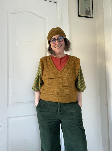 Textured V-Neck Vest Knitting Pattern