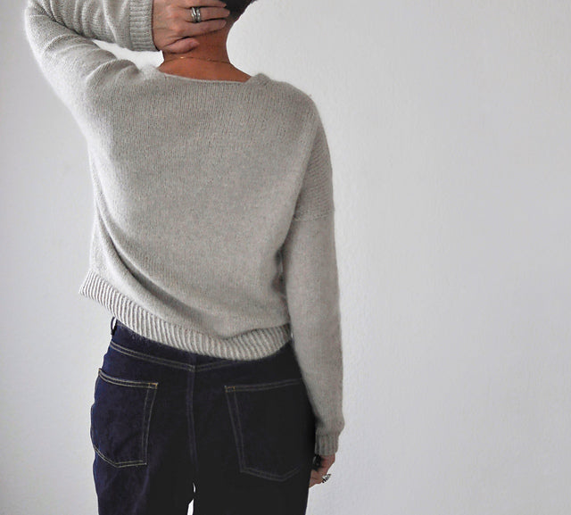 Simple V Neck Knitting Pattern