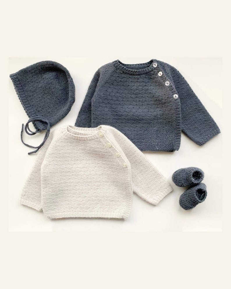 Overlap Raglan Baby Cardigan Knitting Pattern