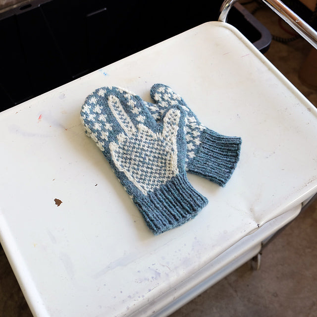 Angry Mittens Knitting Pattern