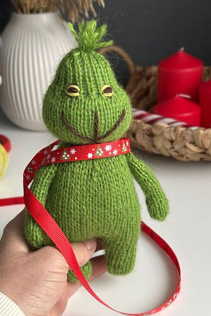 Christmas Grinch Knitting Pattern