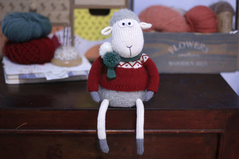 Christmas Sheep Knitting Pattern