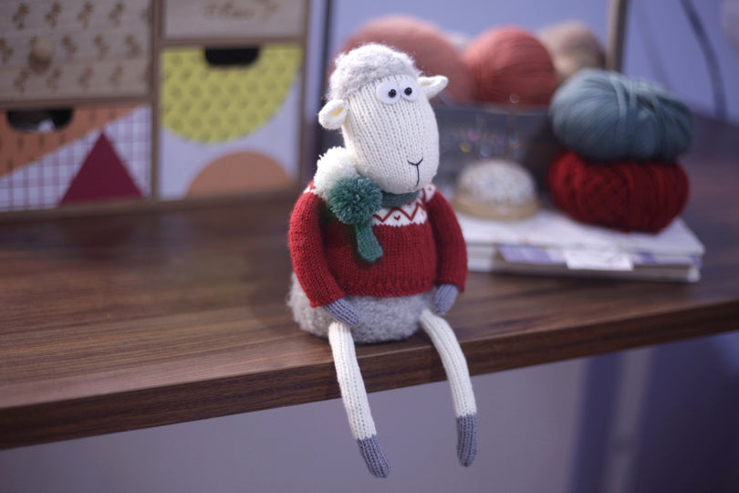 Christmas Sheep Knitting Pattern