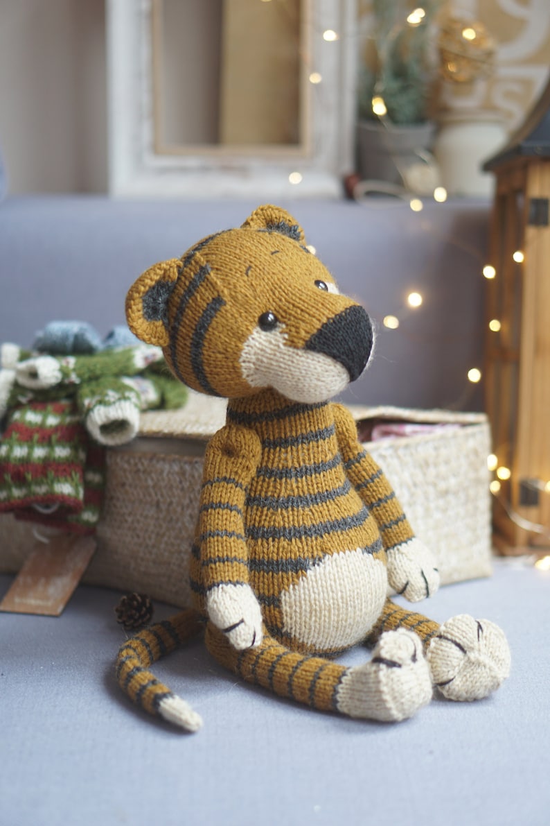 Tiger Family Knitting Pattern