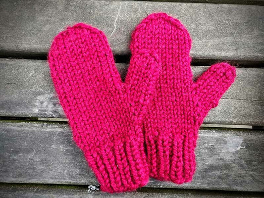 Family Set Mittens Knitting Pattern
