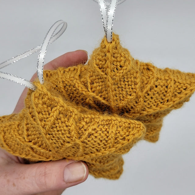 Star Snowflake Knitting Pattern