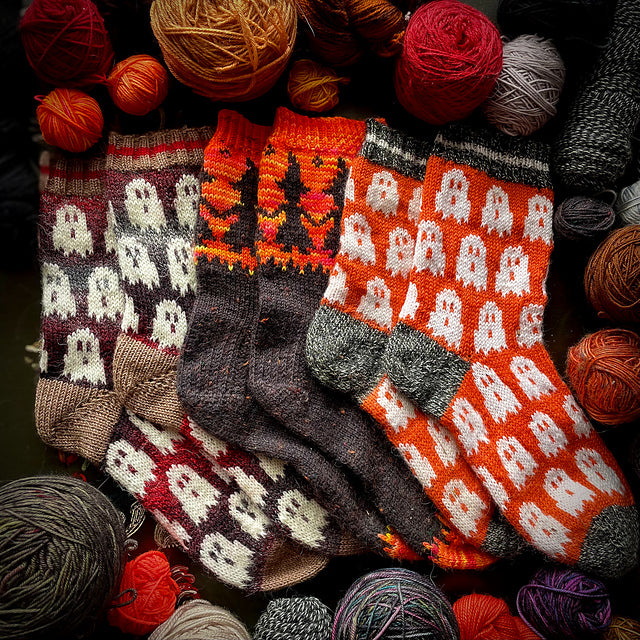 Spooky Socks Knitting Pattern