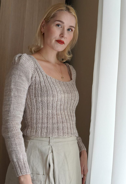 Ribbed Blouse Knitting Pattern