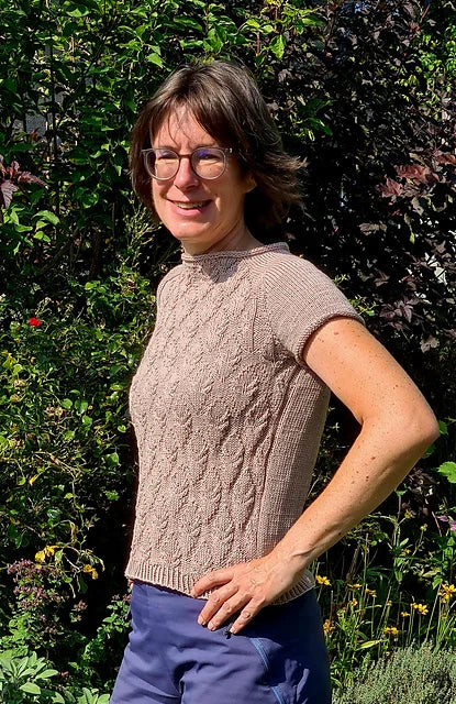 Leaf Top Knitting Pattern