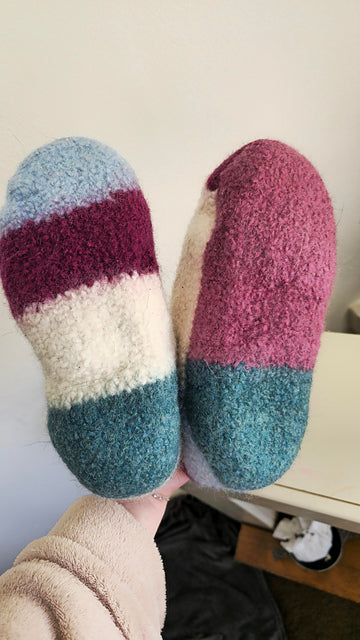 Striped Slippers Knitting Pattern