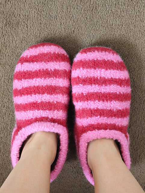 Striped Slippers Knitting Pattern