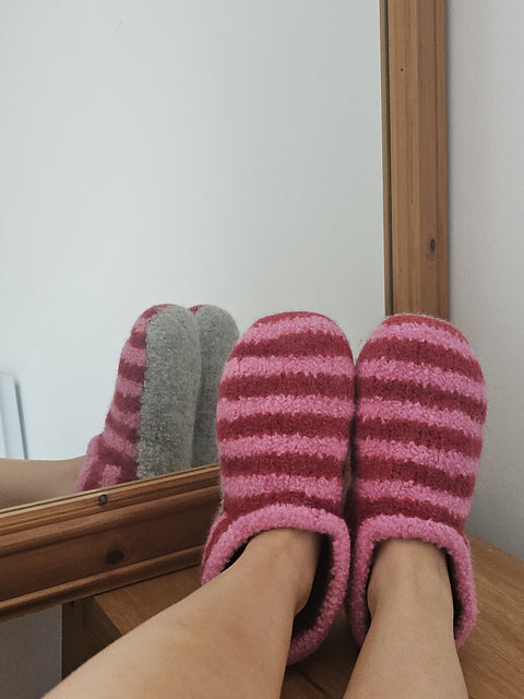 Striped Slippers Knitting Pattern