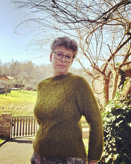 Leaf Top Knitting Pattern