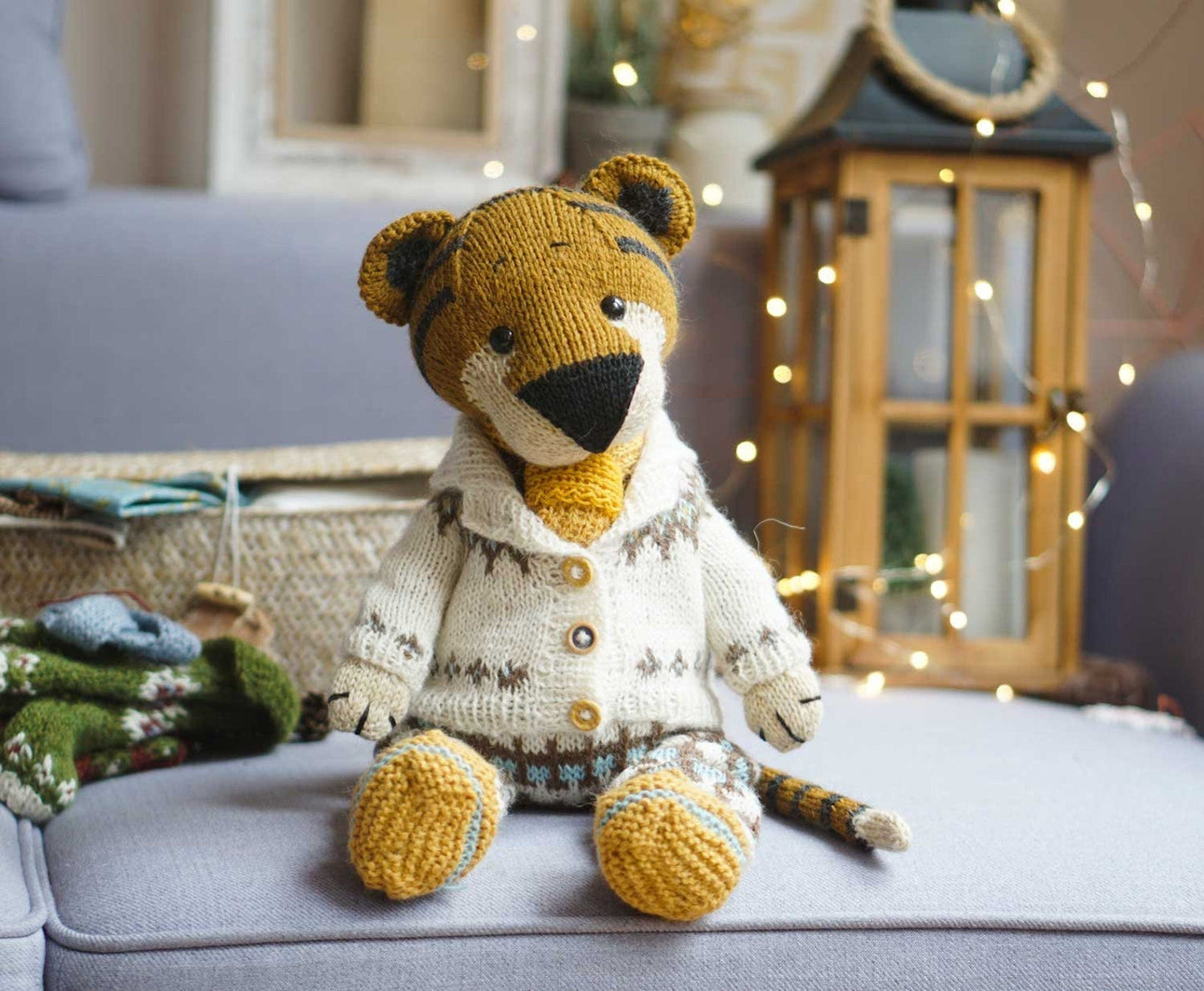 "Romantic Outfit" Knitting Pattern
