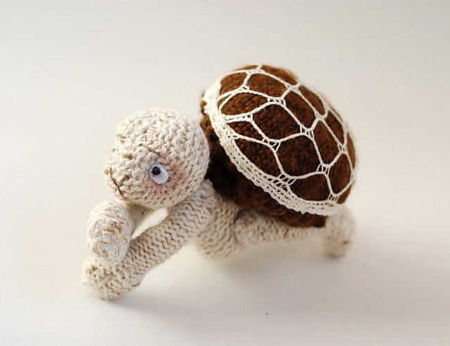 Turtle Traveler Knitting Pattern