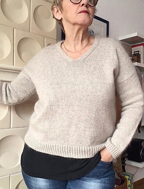 Simple V Neck Knitting Pattern