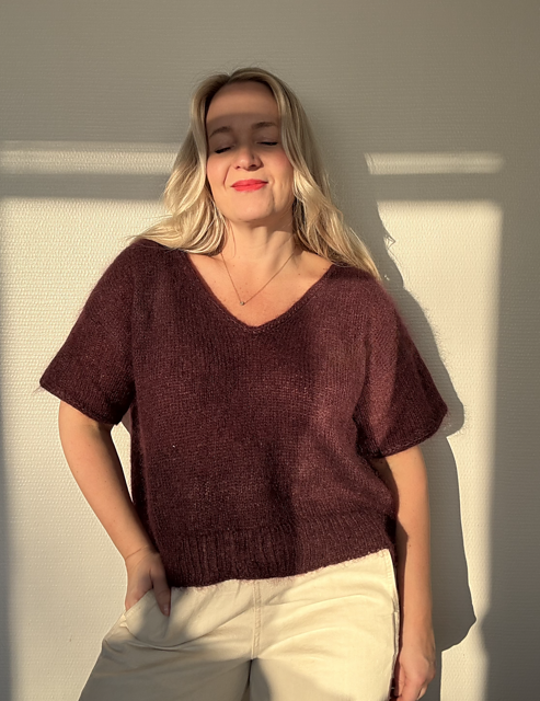 V Neck Blouse Knitting Pattern