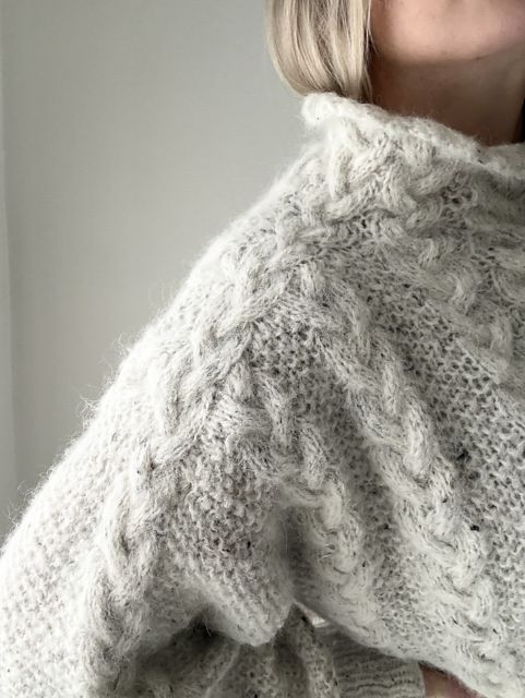 Cable Pullover Knitting Pattern