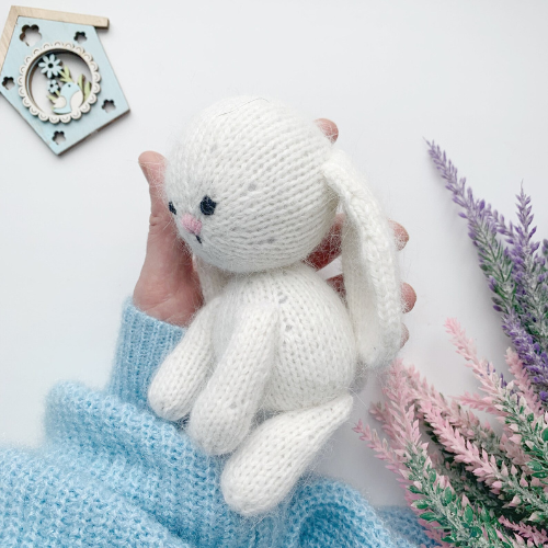 Little Bunny Knitting Pattern