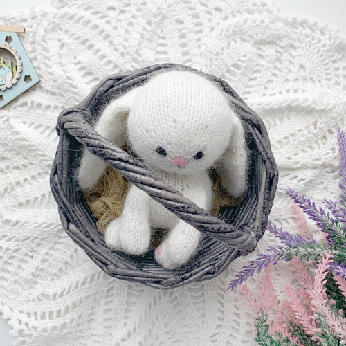 Little Bunny Knitting Pattern