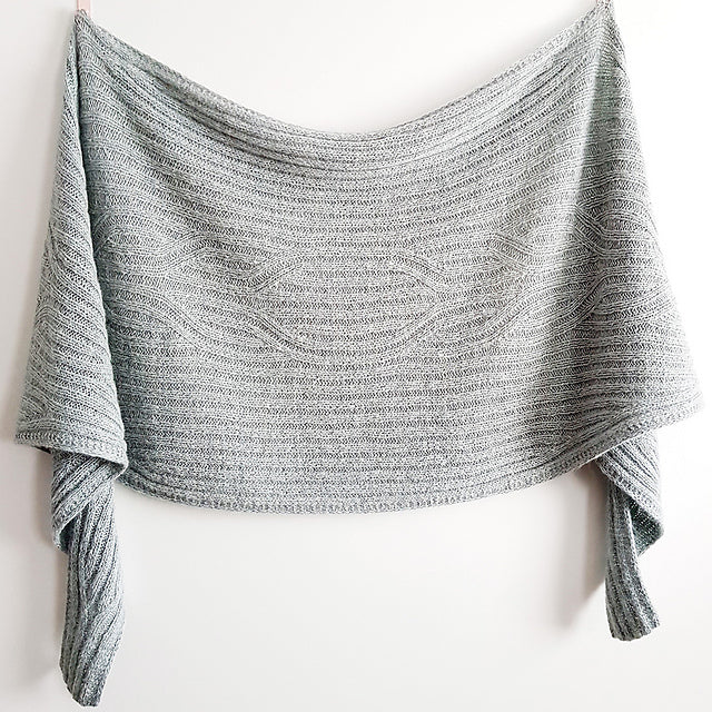 Reversible Ribbed Wrap Knitting Pattern