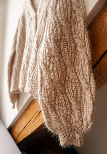 Elegant Cardigan Knitting Pattern