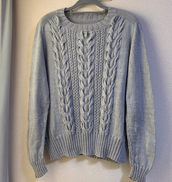Chunky Cable Pullover Knitting Pattern