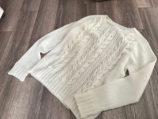 Chunky Cable Pullover Knitting Pattern