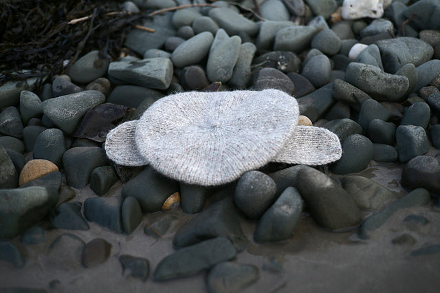 Flapper Bonnet Knitting Pattern