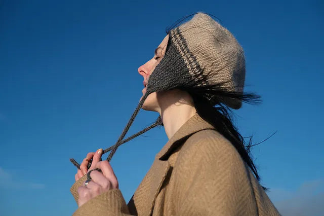 Flapper Bonnet Knitting Pattern