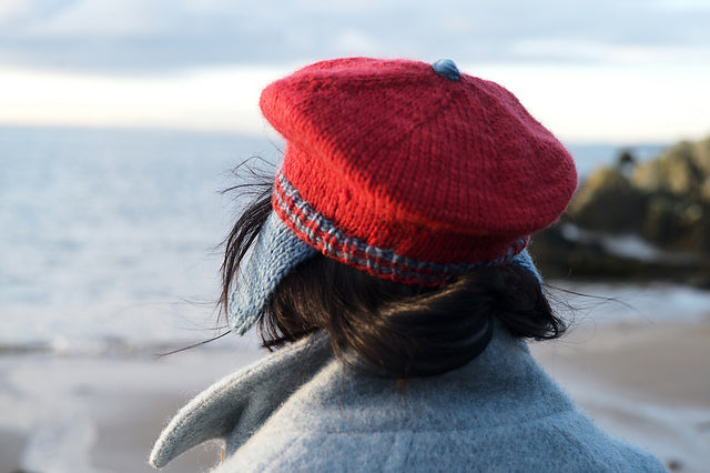 Flapper Bonnet Knitting Pattern