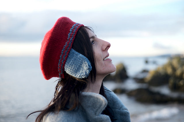 Flapper Bonnet Knitting Pattern