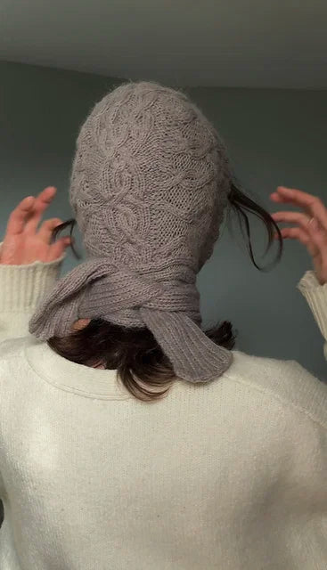 Cable Tie Bonnet Knitting Pattern