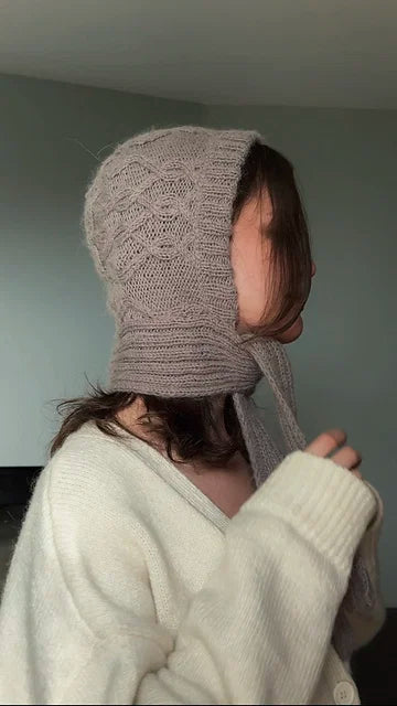 Cable Tie Bonnet Knitting Pattern