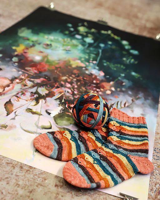 Striped Socks  Knitting Pattern