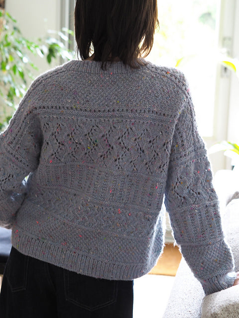Vine Lace Pullover Knitting Pattern