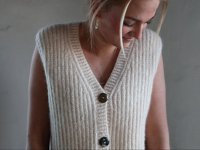 Relaxed Fit Vest Knitting Pattern