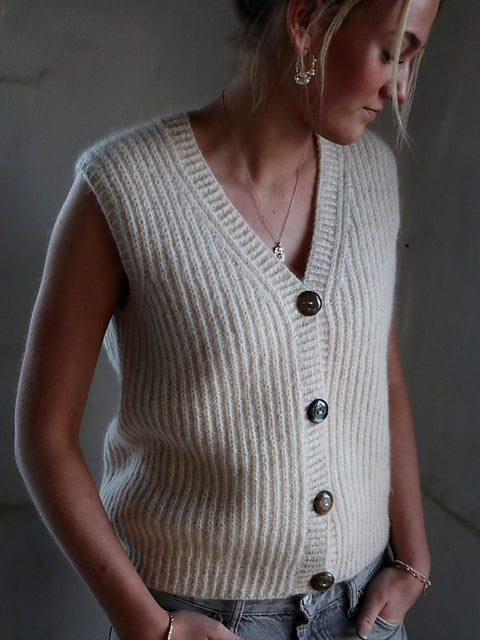 Relaxed Fit Vest Knitting Pattern