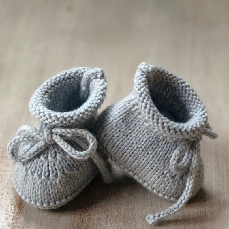 Baby Booties Knitting Pattern