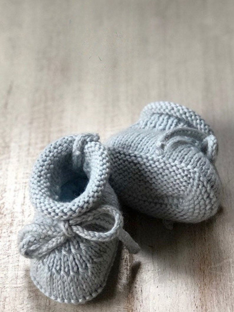 Baby Booties Knitting Pattern