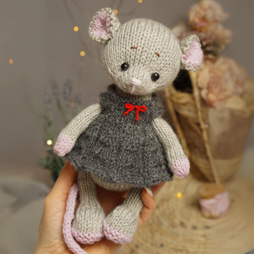 Baby Mouse Knitting Pattern