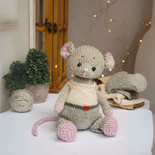 Baby Mouse Knitting Pattern