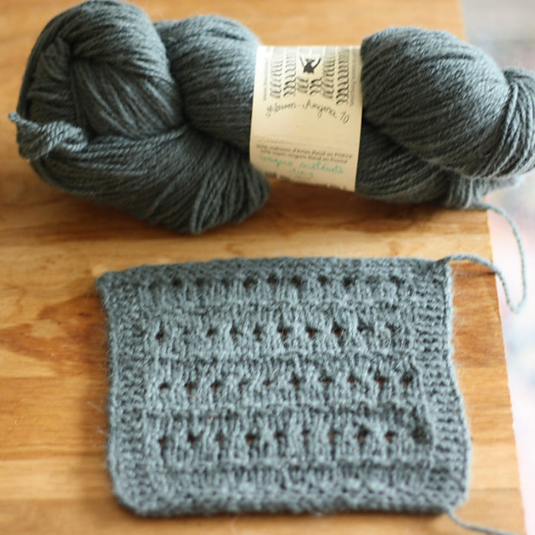 Textured V-Neck Vest Knitting Pattern