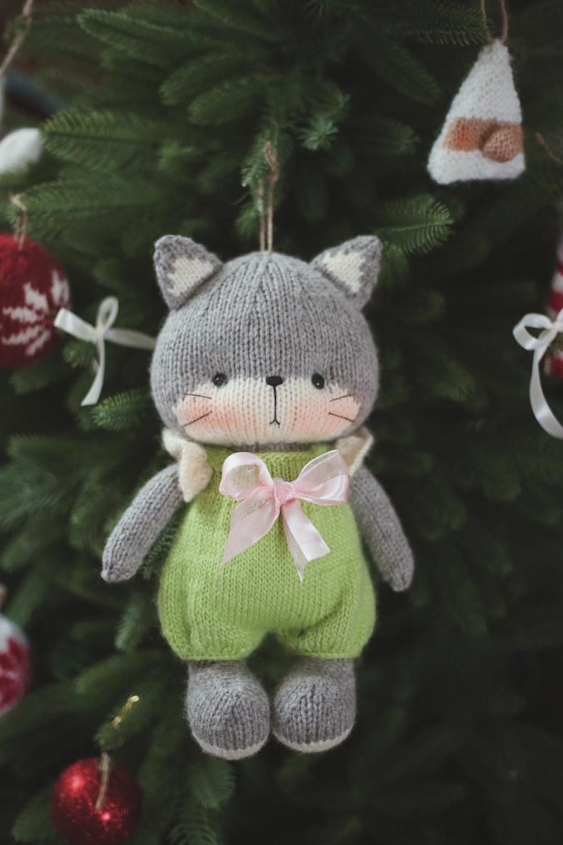 Kitten Knitting Pattern