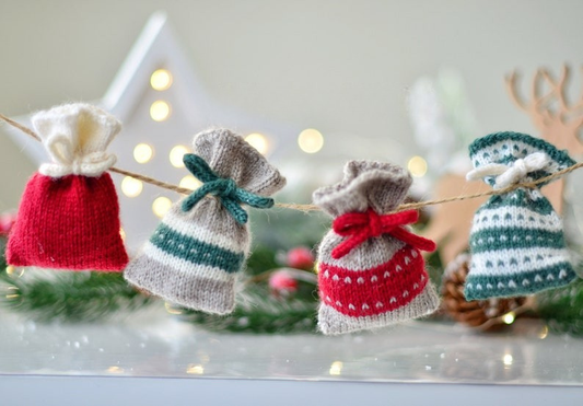 Mini Gift Bag Knitting Pattern