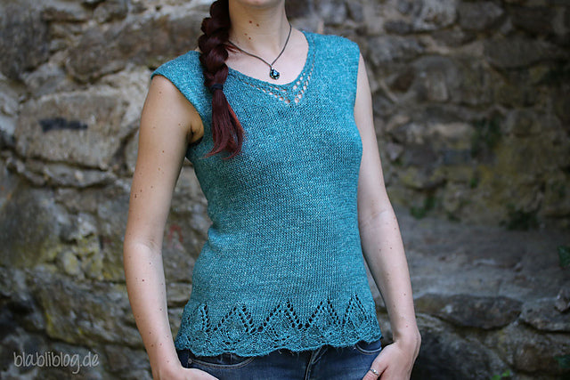 Lace Hem Tee Knitting Pattern