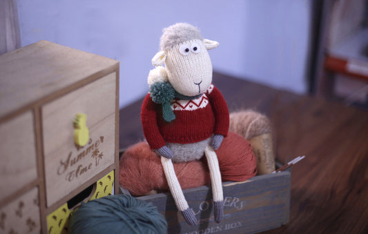 Christmas Sheep Knitting Pattern